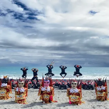 猛哥花蓮沙灘車-花蓮天空之鏡-電音三太子有玩有保佑駕到