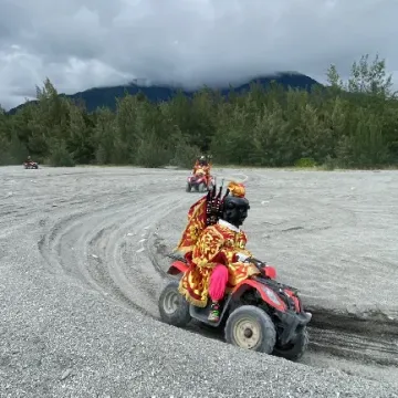 猛哥花蓮沙灘車-花蓮天空之鏡-電音三太子有玩有保佑駕到