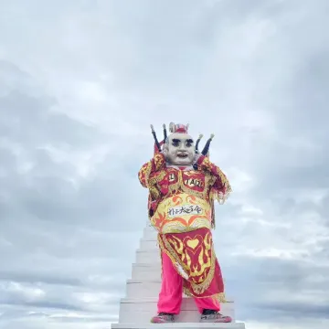 猛哥花蓮沙灘車-花蓮天空之鏡-電音三太子有玩有保佑駕到